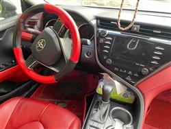 تۆیۆتا کامری